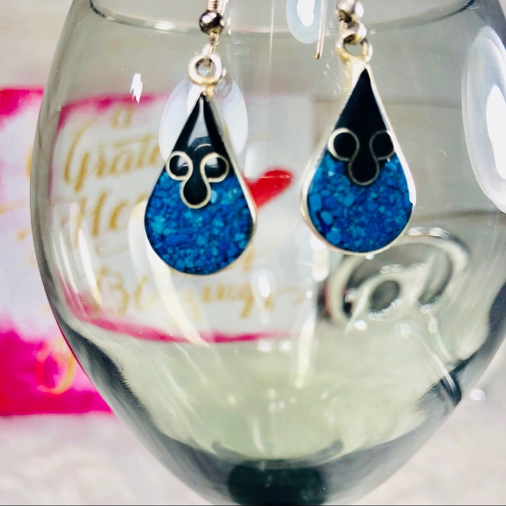 Vintage sterling crushed turquoise drop earrings